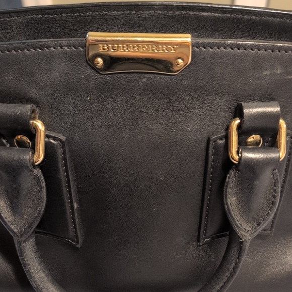 Burberry Black Leather Shoulder Bag with Gold Accents - Picture 1 of 6